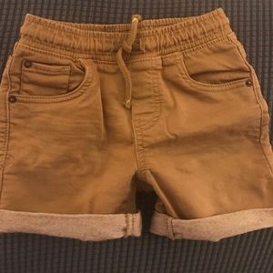 Toddler Boys Khaki Shorts 4T